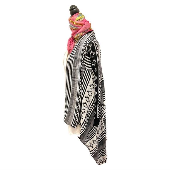 BCBG MAXAZRIA western aztec cascade front cardigan size SMALL 100% VISCOSE black - Picture 10 of 14